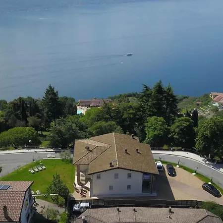 Apartamento In Tignale/gardasee 34085 Tignale