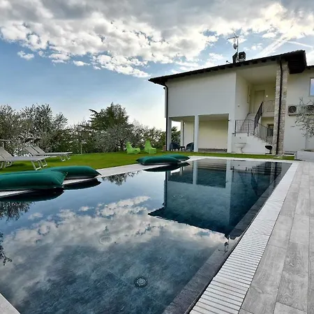 In Tignale/gardasee 34085